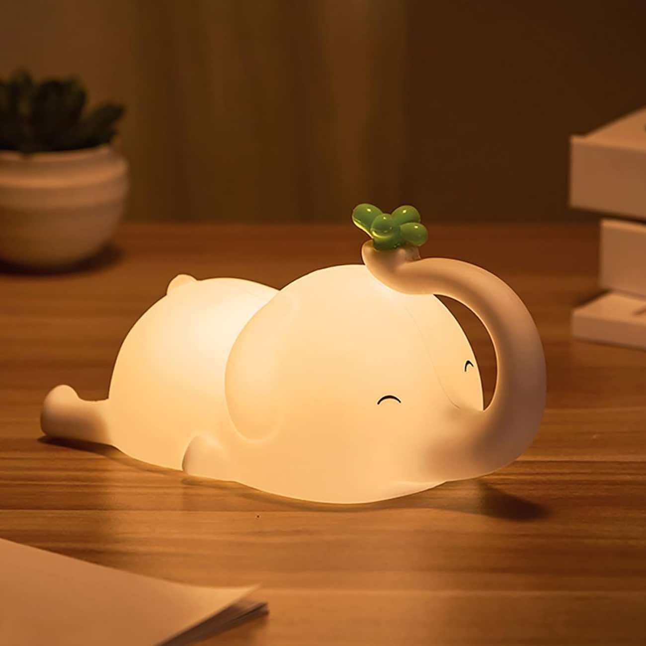 Cute Elephant Light / Soft Silicone / Squeezable / Battery-Powered